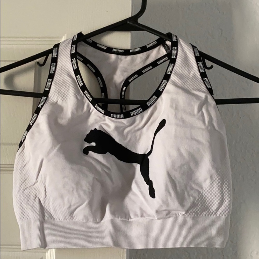 Sports bra